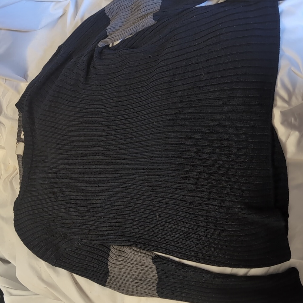 Men's XL long sleeve sweater